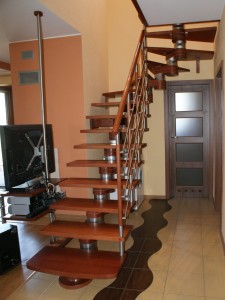 Dřevěné schody DUDA model Moreno 200 Lux L-90 15 prvků