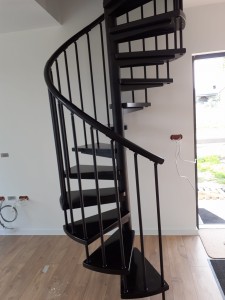  Schody točité DUDA model Oslo 01 S 130 cm 