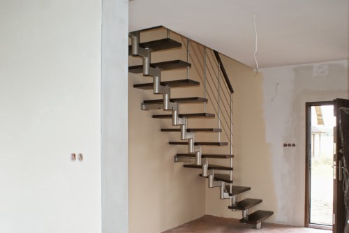 L1.JPG